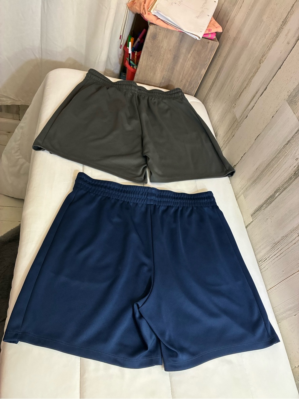 DSG Women's Athletic Shorts in Gray and Navy Sz L